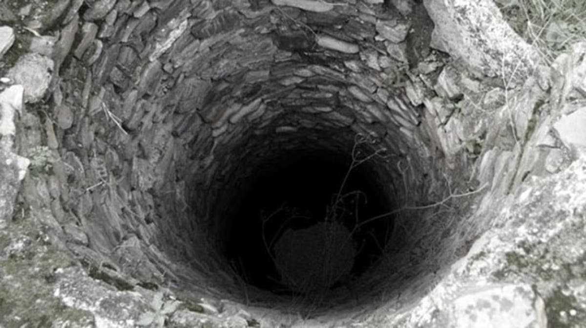 Woman throws children into well after domestic dis...
