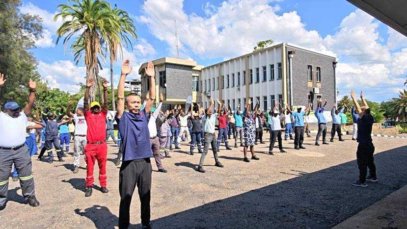 14677bdb1b82e6eeb286ee88644922f5